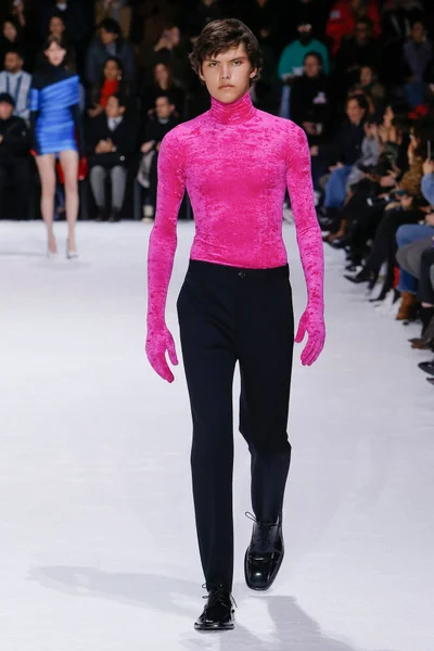 Look 6